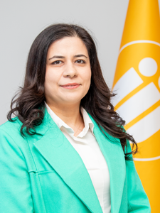 Büşra Candiri