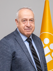 Hikmet Zelyurt